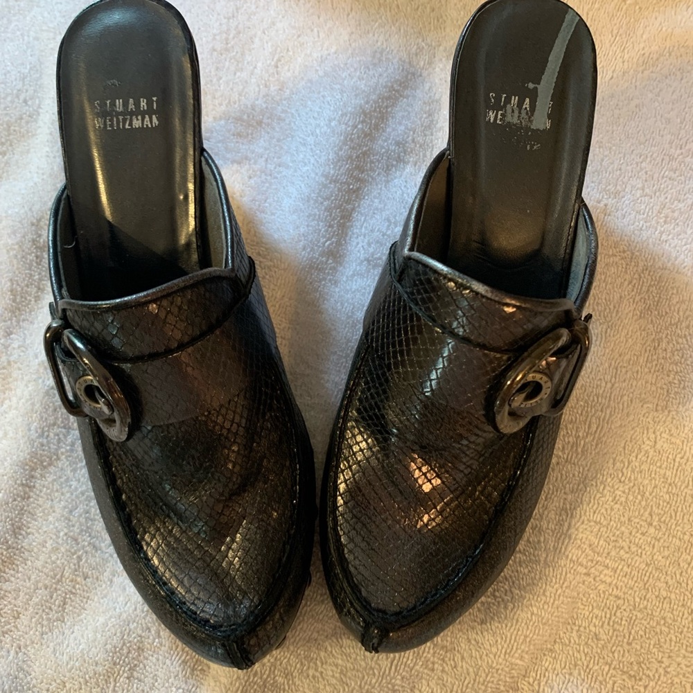 Stuart Weitzman black slip-on heels sz 8.5